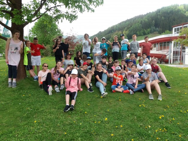 20180502_134829 Gruppenfoto Garten